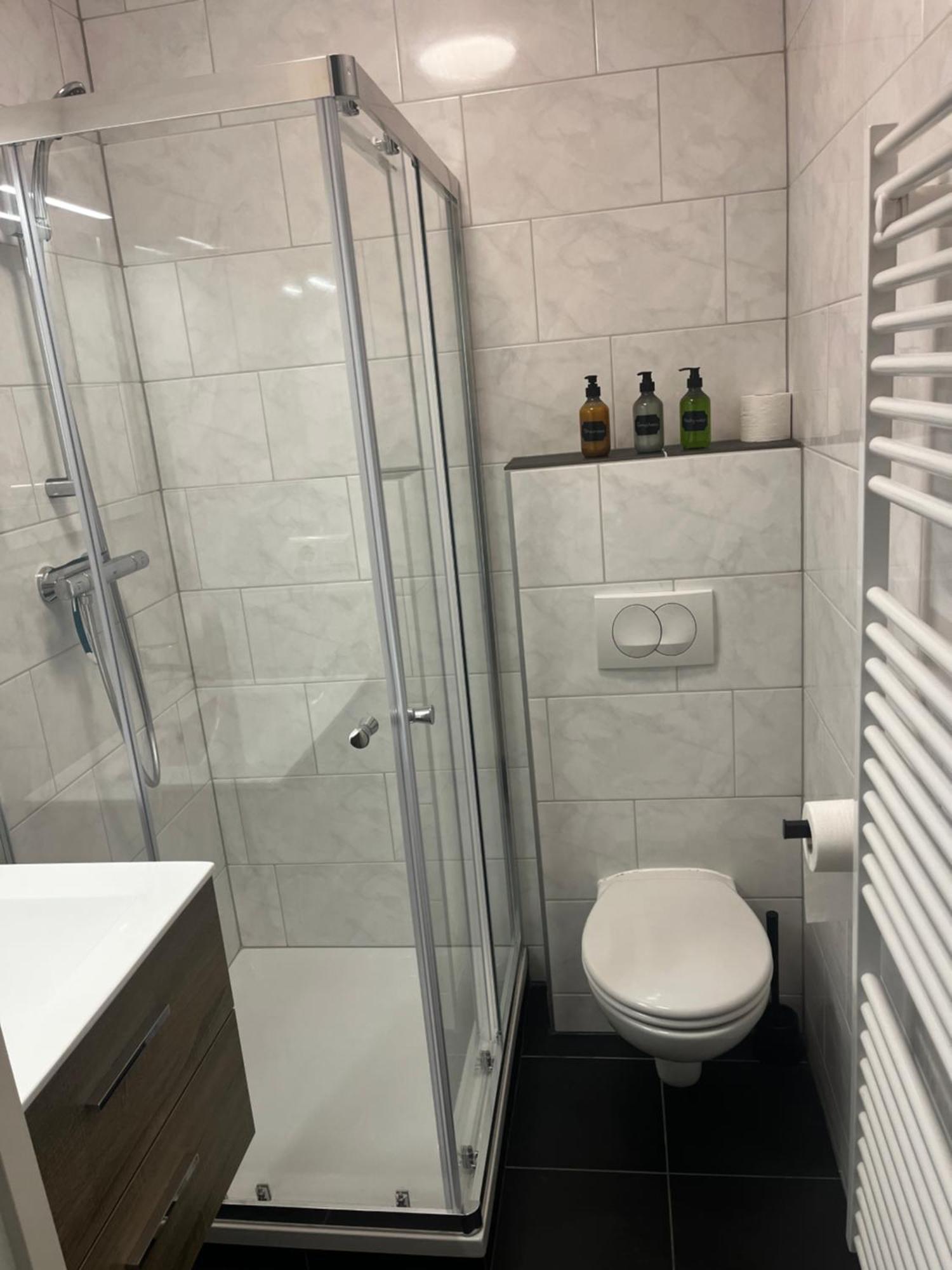 Apartement Hotel Stays By Adm Leiden Eksteriør bilde