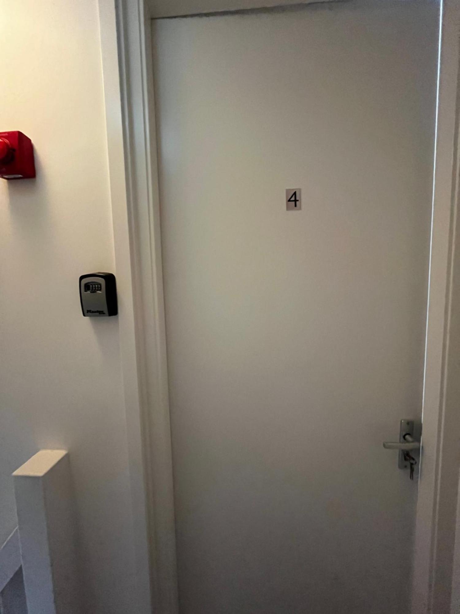 Apartement Hotel Stays By Adm Leiden Eksteriør bilde