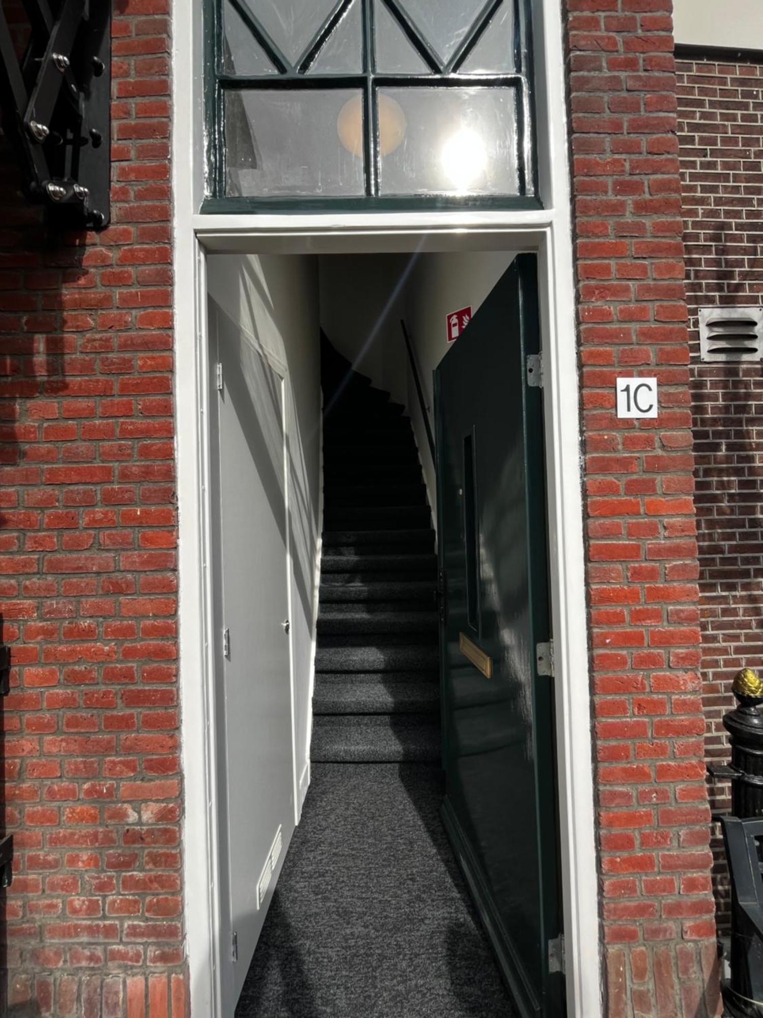 Apartement Hotel Stays By Adm Leiden Eksteriør bilde