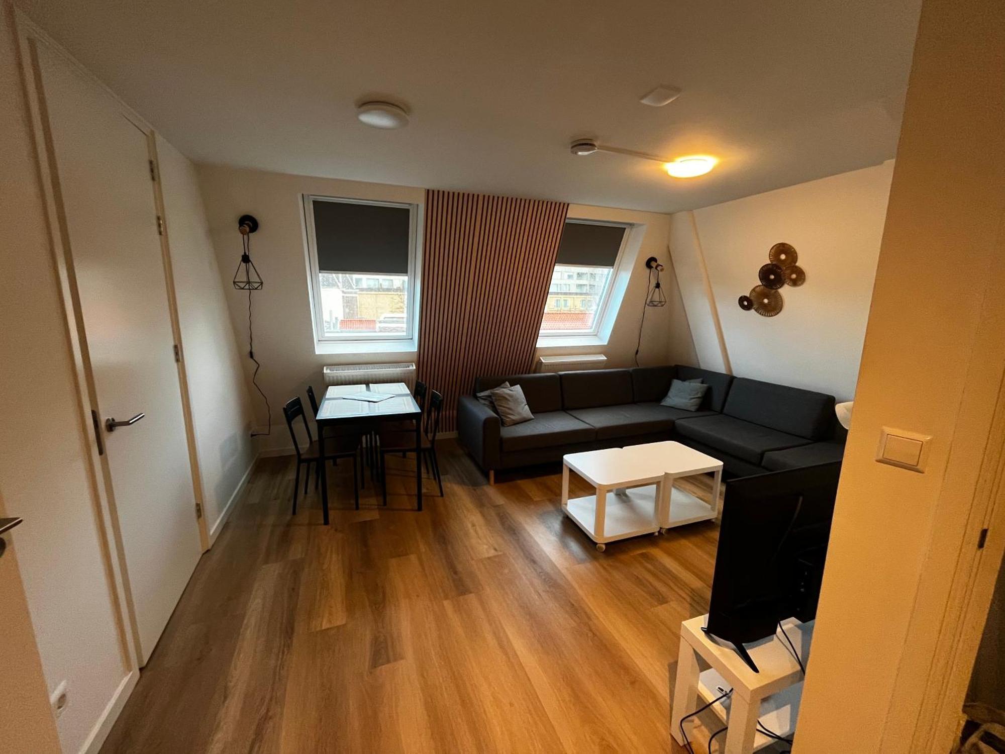 Apartement Hotel Stays By Adm Leiden Eksteriør bilde
